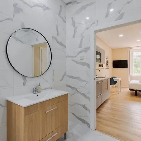 Prime Vi Apartment
